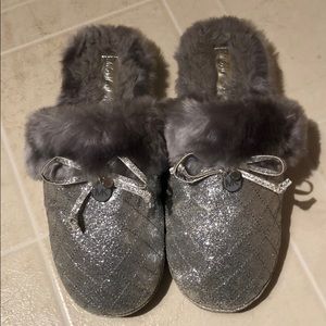 Michael Kors slippers